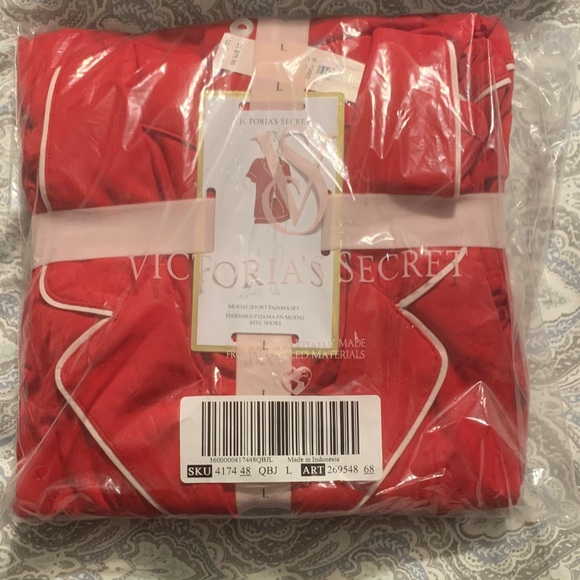 Victoria's Secret Other - Victoria's Secret Scarlet Pajama Set